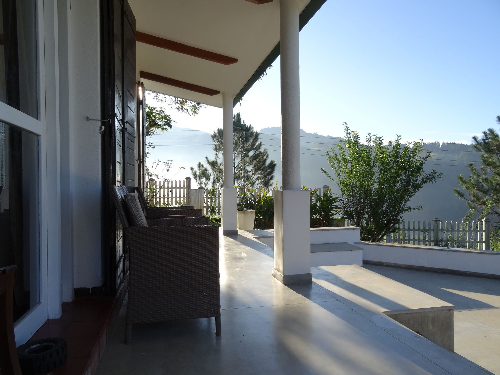 Amandari Holiday Villa Gelioya Exterior photo